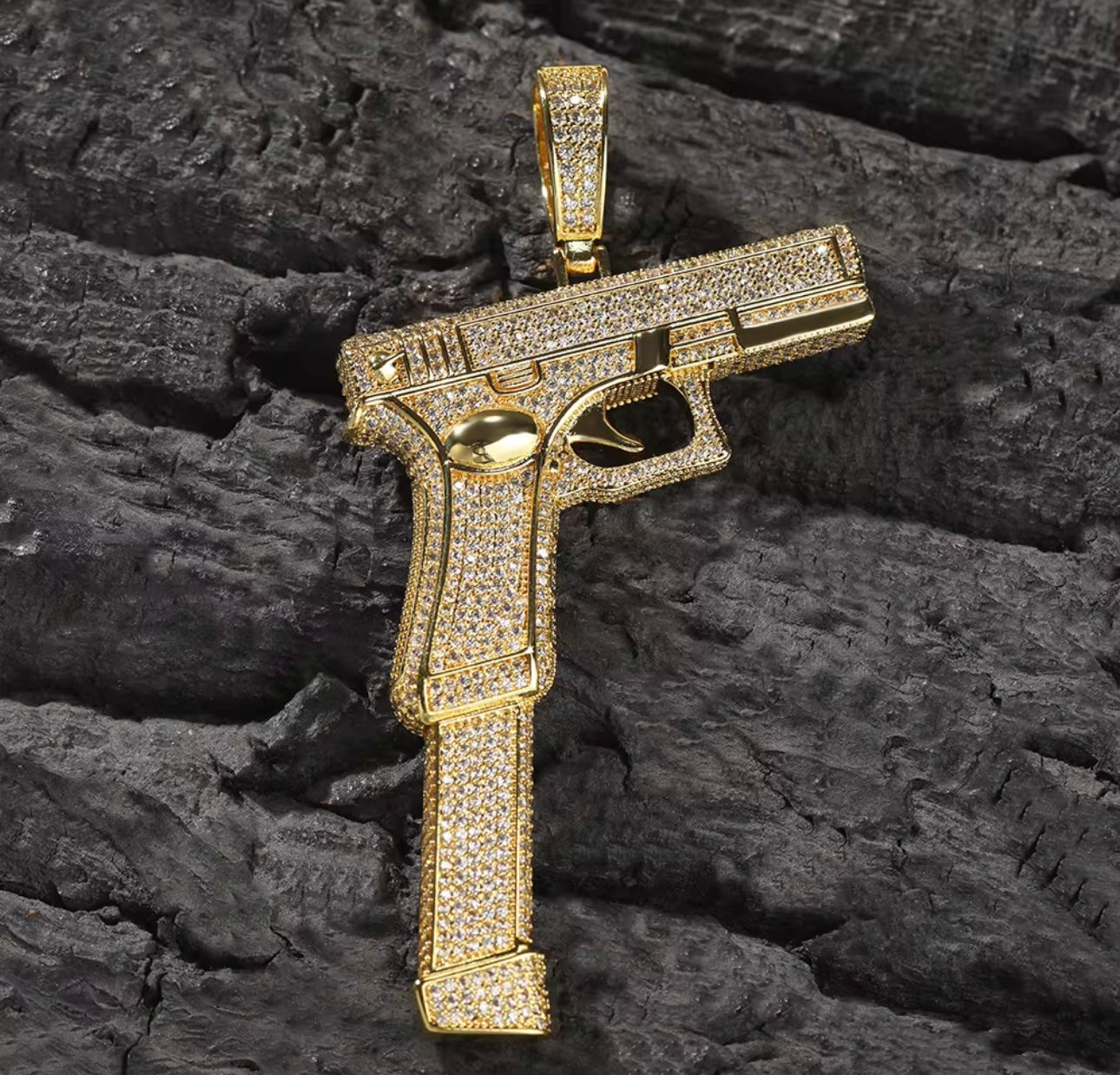 EXTENDO- 9.1 cm Gun/ pistol pendant