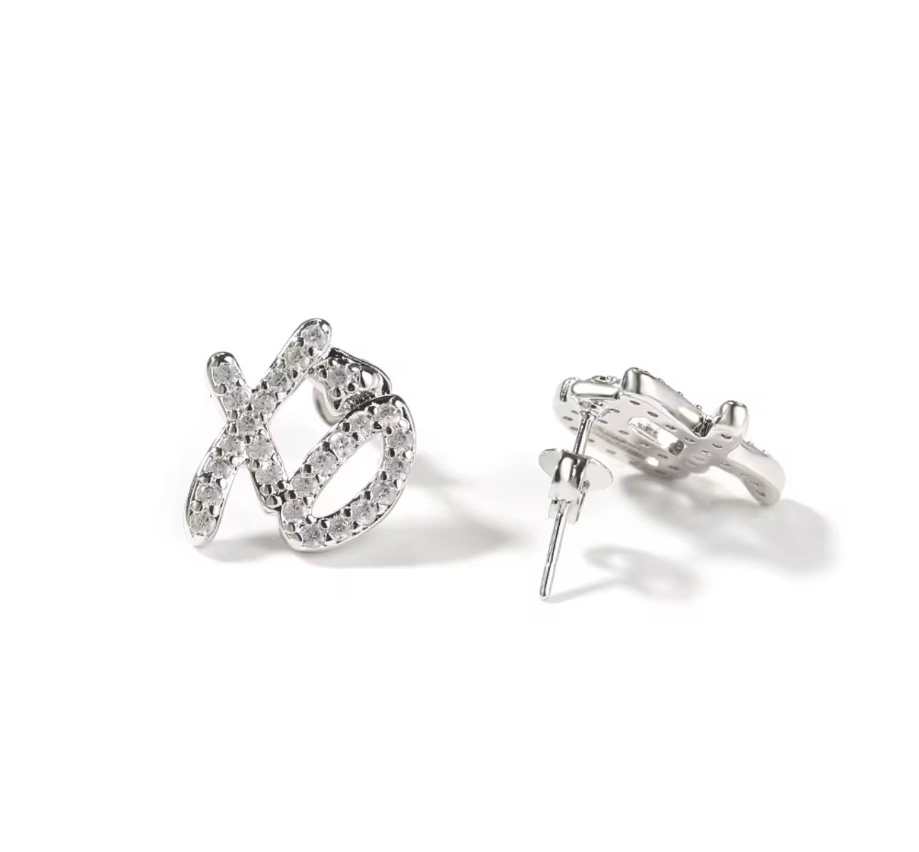 XO- 12.5 mm Icy xoxo stud earrings