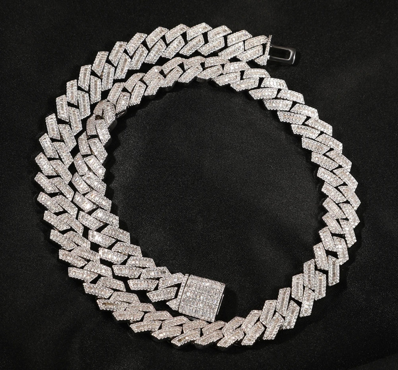 BABY LINKS- 12 mm Baguette Cuban link chain