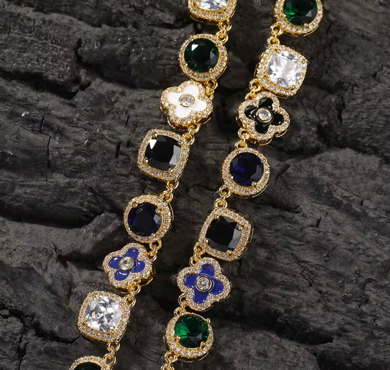 APATITE- 10 mm Mixed stone clover necklace