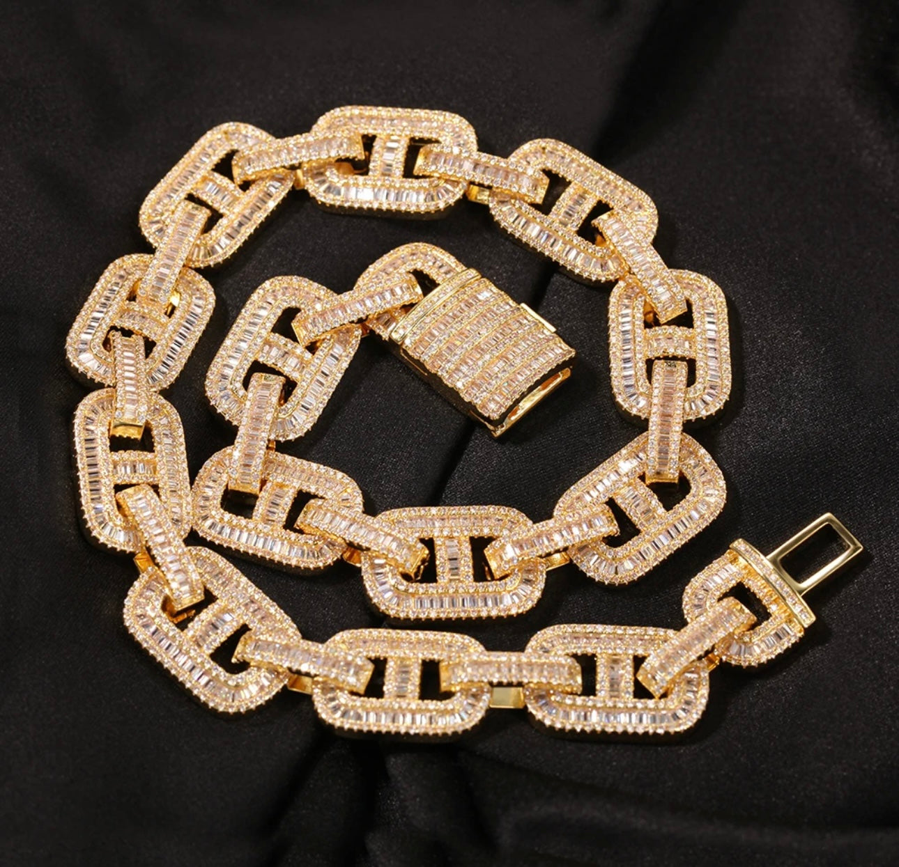 PESOS & POUNDS- 15 mm Coffee bean chain