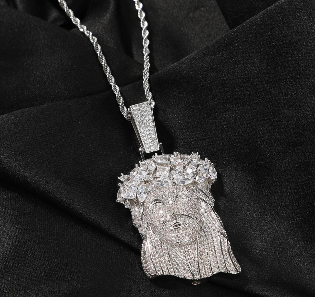 ZEUS - 8.1 cm Icy Jesus Pendant