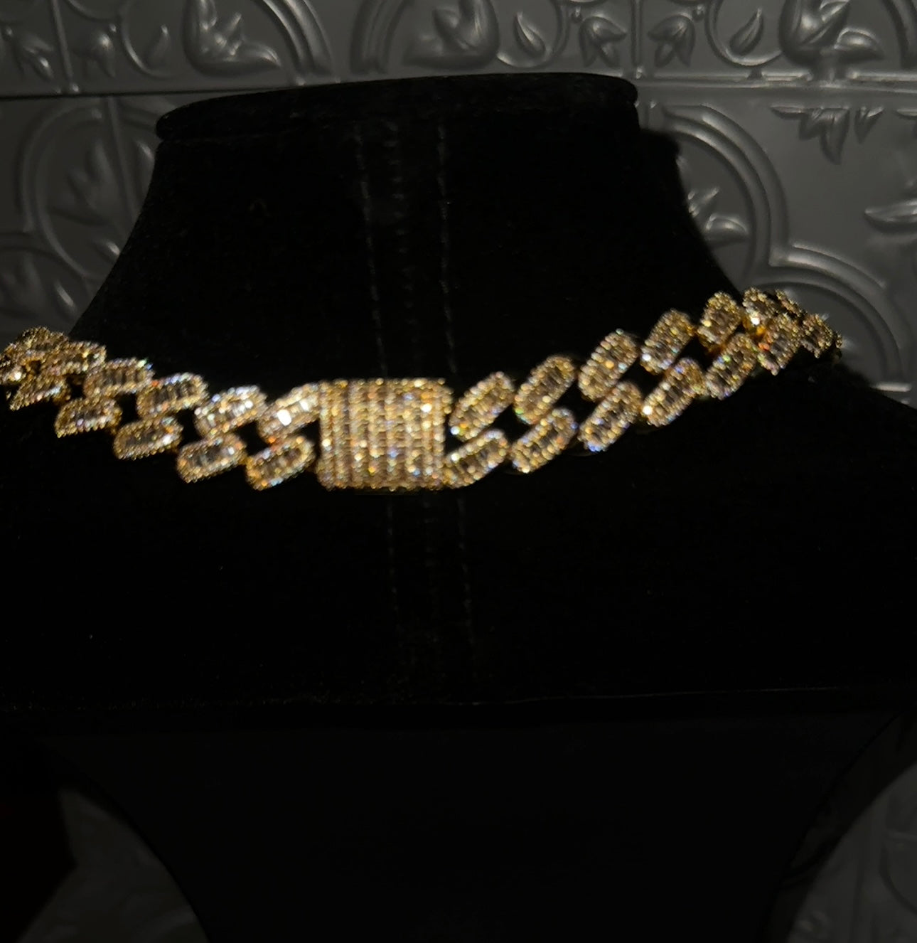TRIPLE - Baguette cross chain