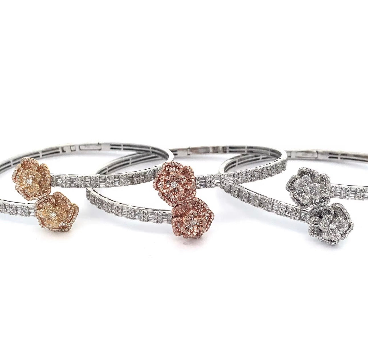 ROSE ETOILE- 1.5 cm Double rose bangle