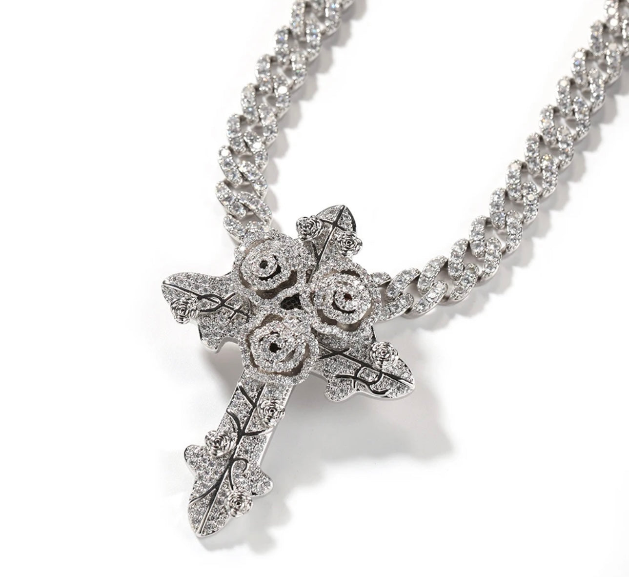 CONCRETE ROSE- 5.9 cm Rose cross pendant