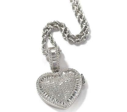 IN OUR HEARTS- 4.1 cm custom photo locket pendant