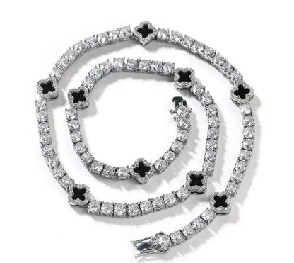 LUCKY CHAIN- 4  mm Round stone clover tennis chain