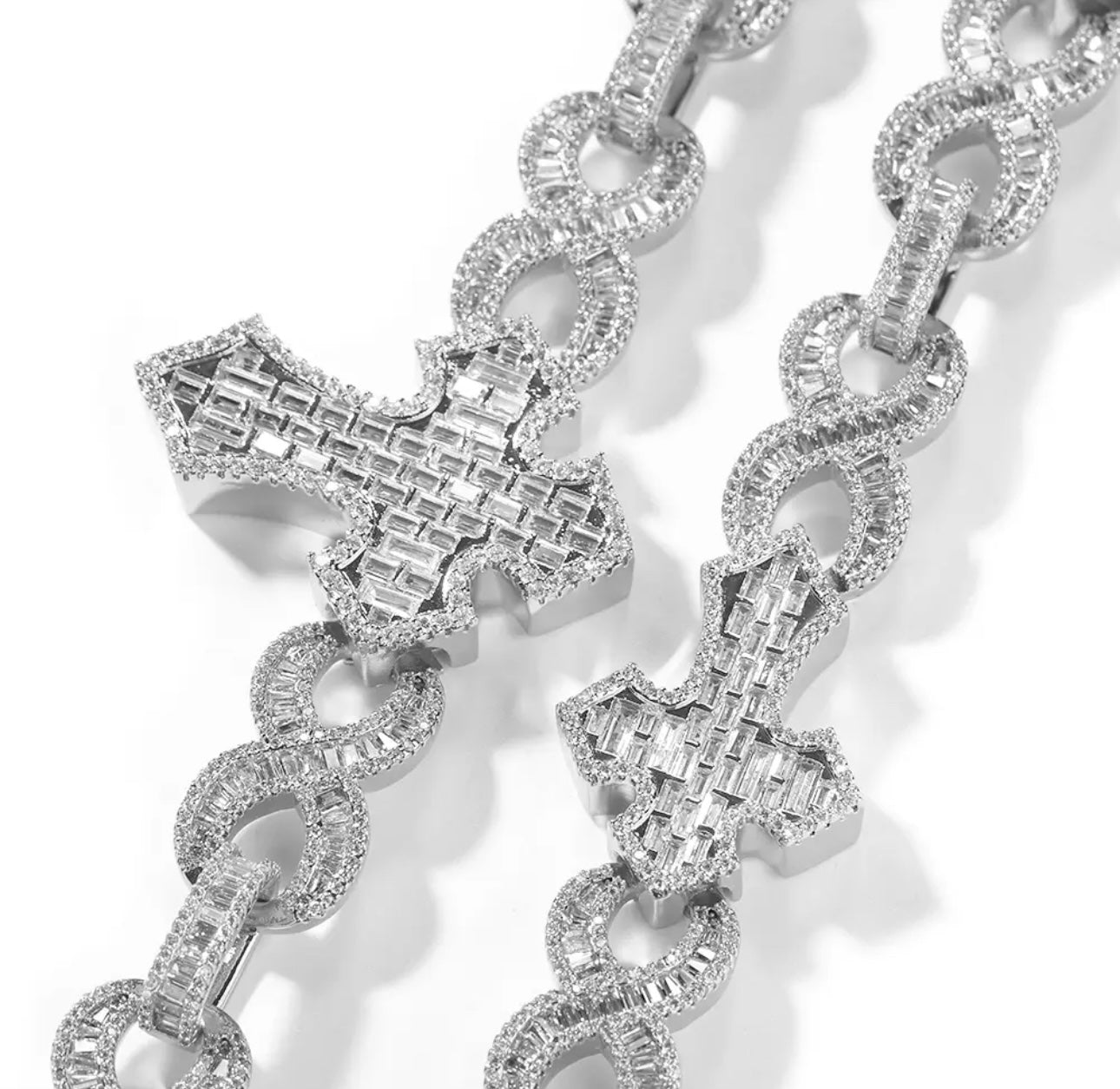 FIVE - 15 mm Infinity link cross cuban