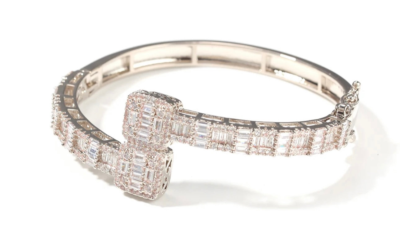 SQUARE BIZ- 6.4 cm Square bangle bracelet