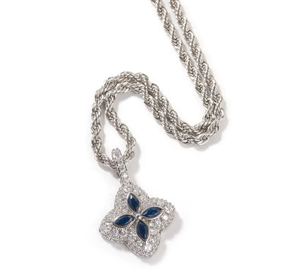 CLOVE PENDANT- 2.8 cm Clover pendant