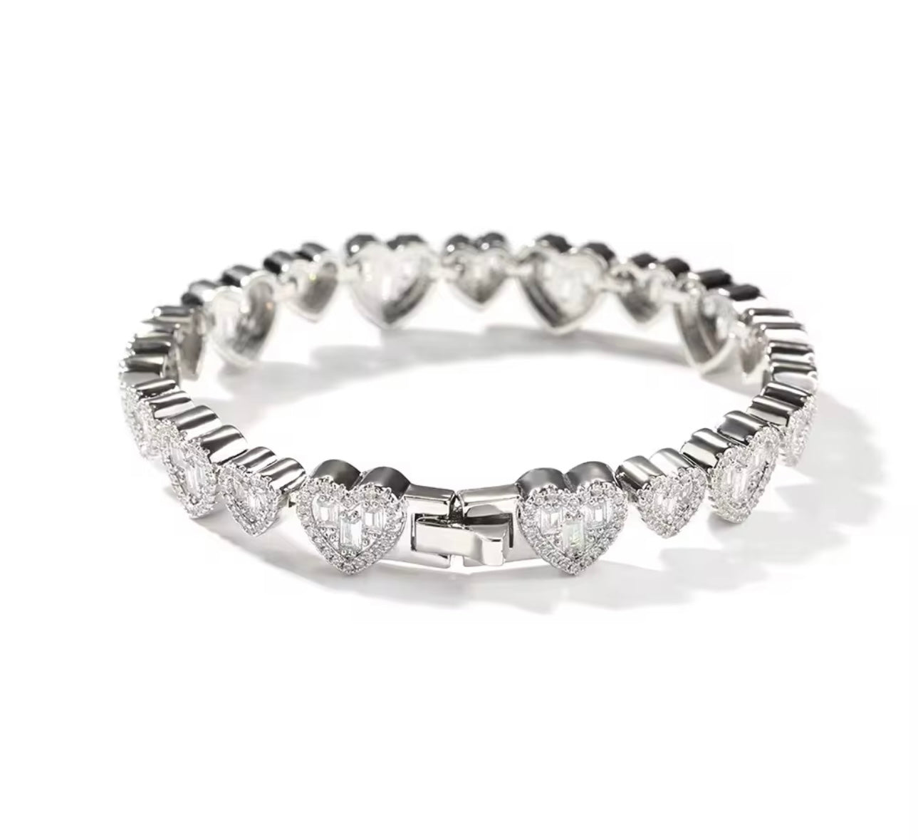 HEART ON ICE 2.0 BRACELET - 10 mm Baguette heart bracelet