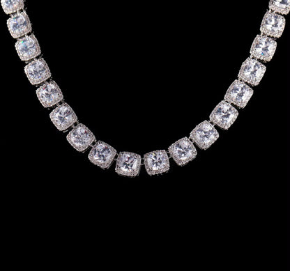 ICE BOXXX- 10 mm, square cluster tennis chain