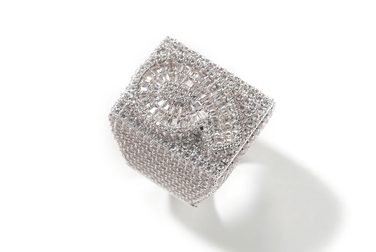 NUGGET- 26 mm 3D letter/ number ring