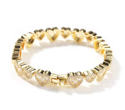 HEART ON ICE 2.0 BRACELET - 10 mm Baguette heart bracelet