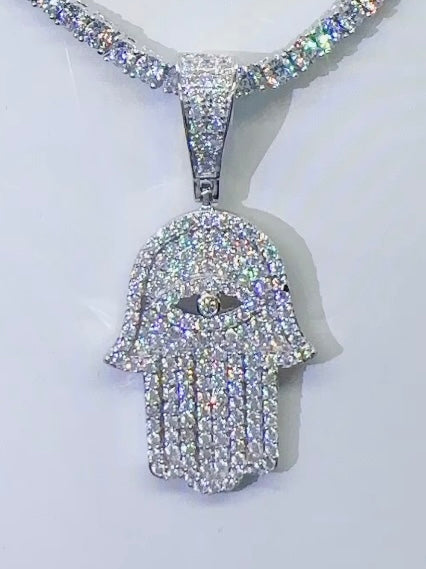 MOIS HAMSA - Moissanite Hamsa hand pendant