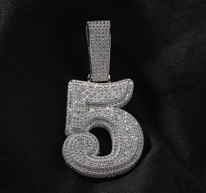 NUMERO- 8.2 cm Number pendant