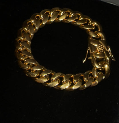 PLAIN JANE BRACELET- Stainless steel style Cuban link