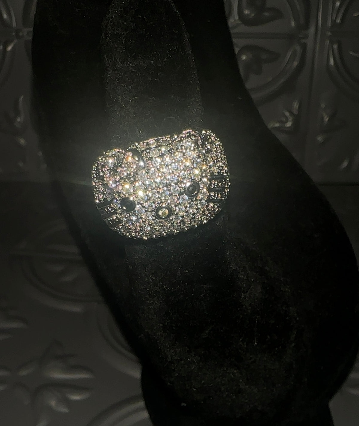 ICY KITTY RING