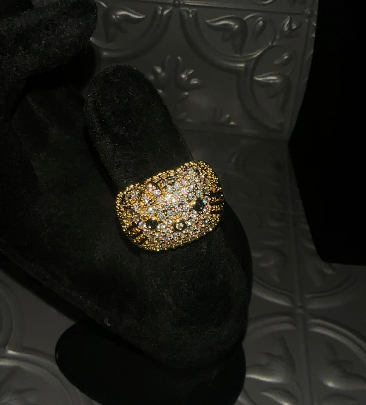 ICY KITTY RING