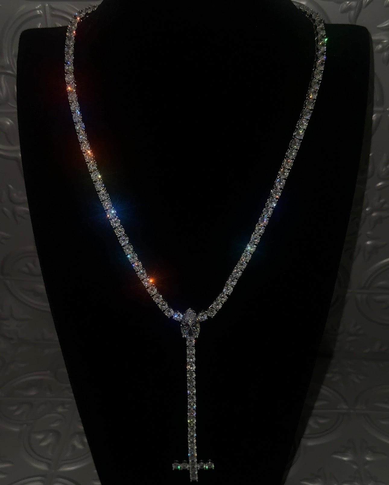 DROP DOWN - Tear drop tennis chain