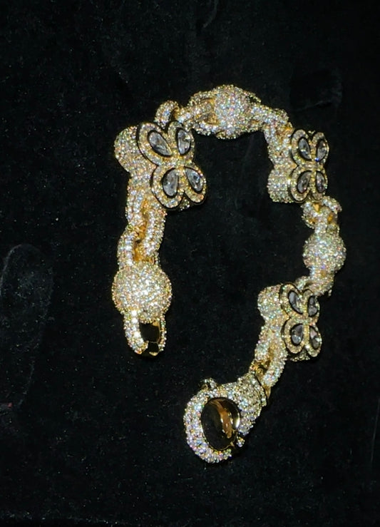 CLOVER BRACELET- Ball-beaded
