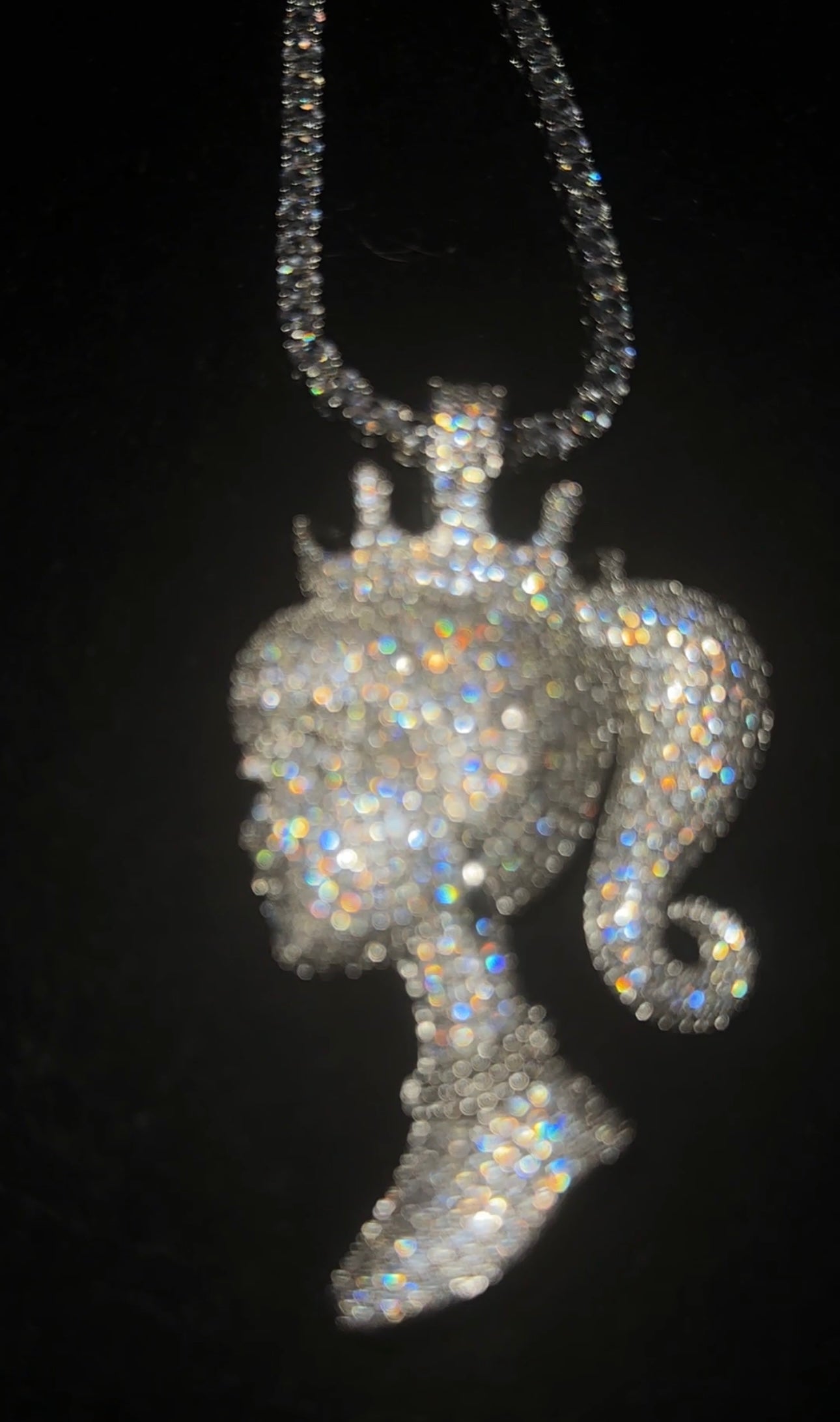 MINAJ- 3D Barb pendant