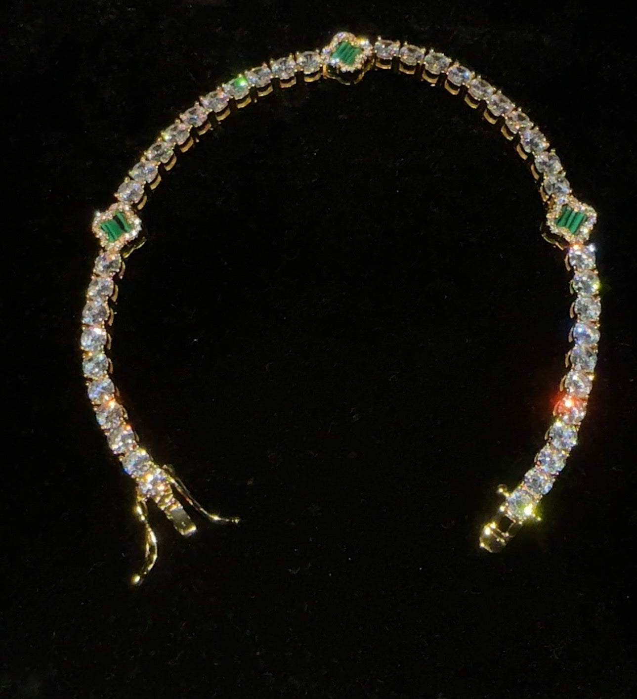 LUCKY- Clover tennis bracelet