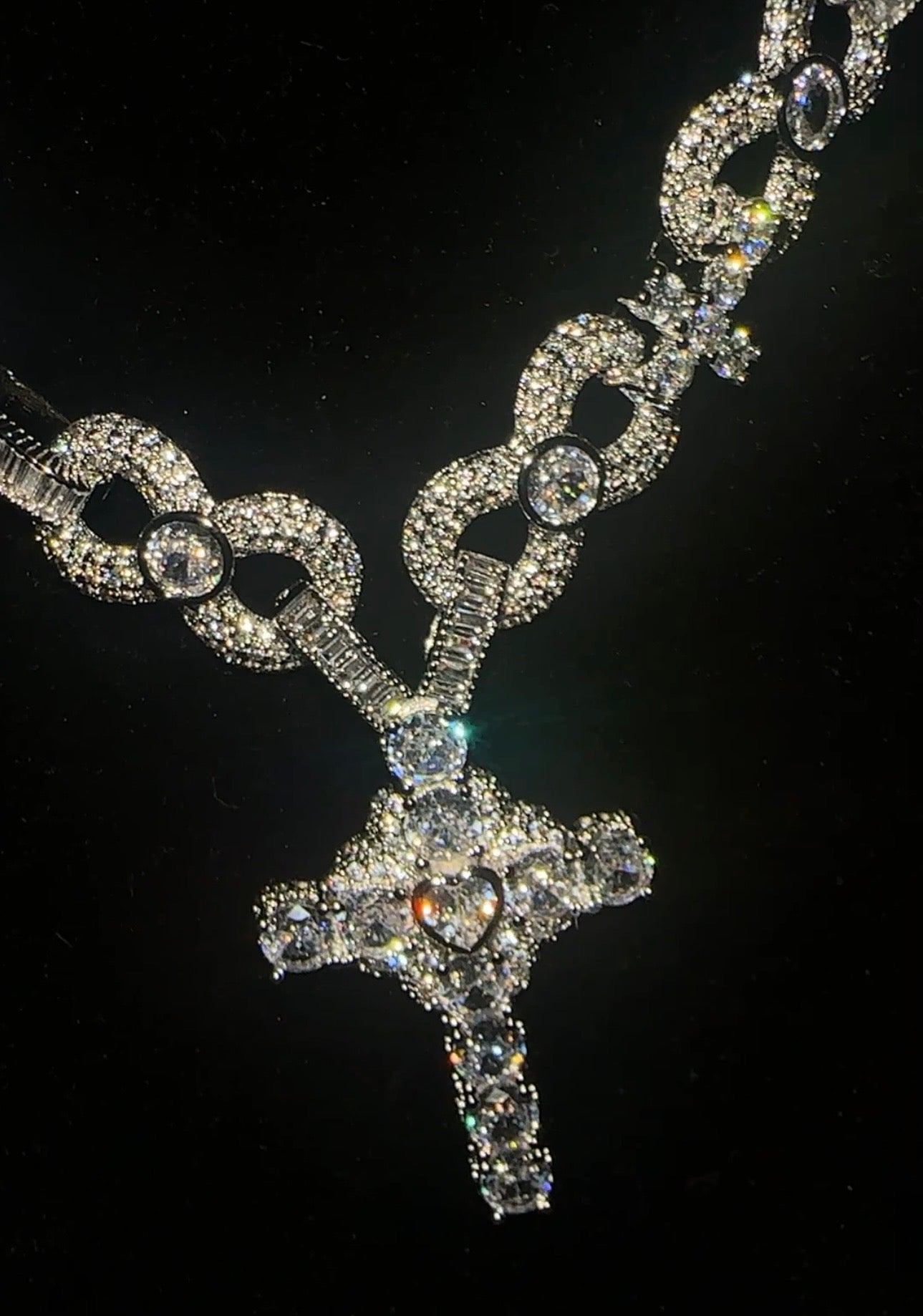 INFINITY - Chain