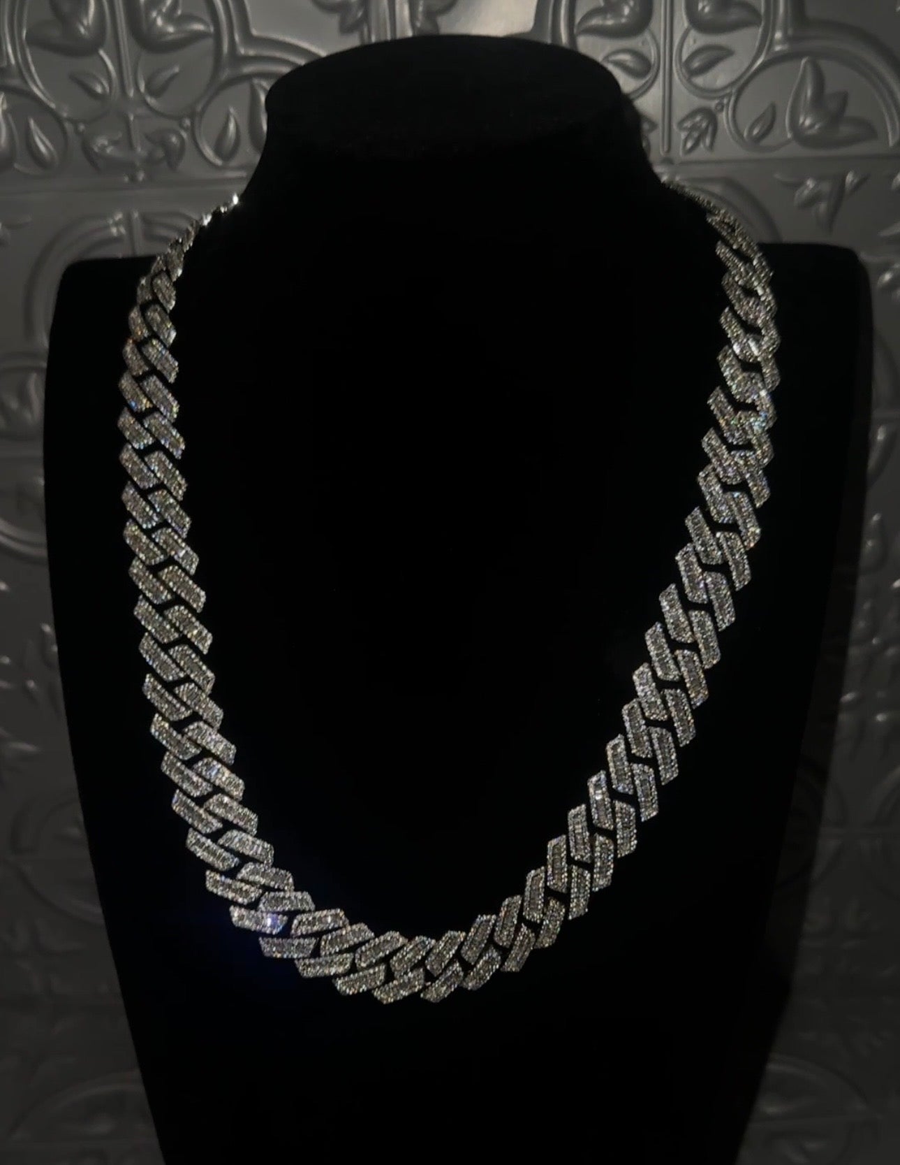 LINKS- Baguette Cuban link chain