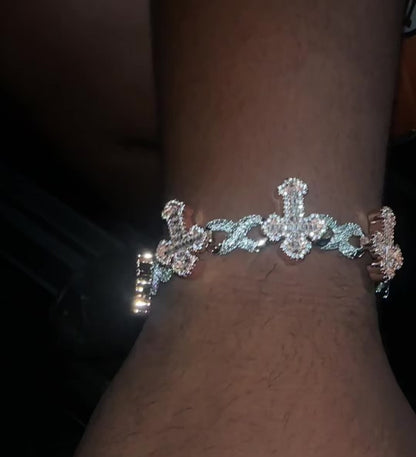 FOREVER CROSS BRACELET