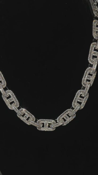 PESOS & POUNDS- Chain